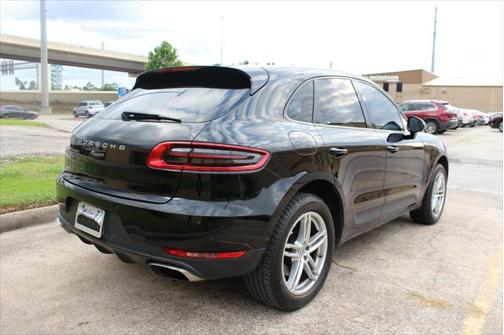 2018 Porsche Macan Base