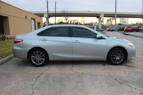 2015 Toyota Camry XLE