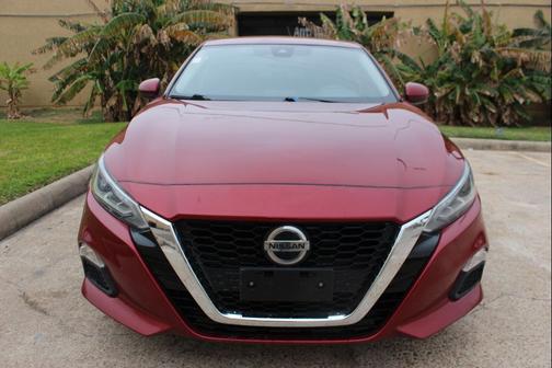 2022 Nissan Altima 2.5 SV