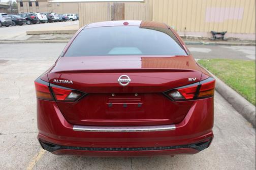 2022 Nissan Altima 2.5 SV