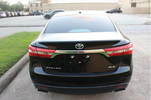 2015 Toyota Avalon XLE