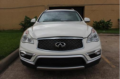 2016 INFINITI QX50 Base