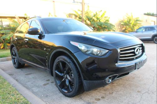2015 INFINITI QX70 Base
