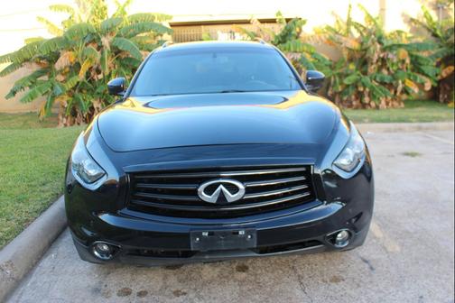 2015 INFINITI QX70 Base