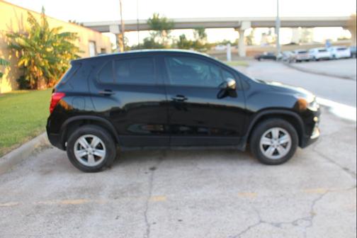 2022 Chevrolet Trax LS