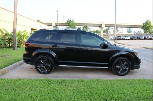 2019 Dodge Journey Crossroad