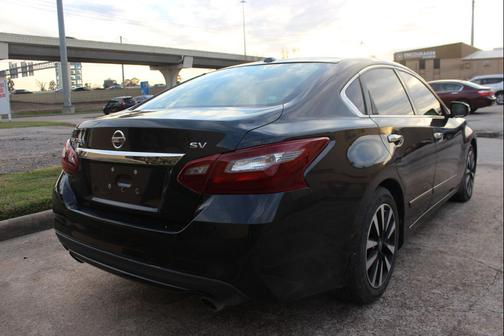 2018 Nissan Altima 2.5 SV