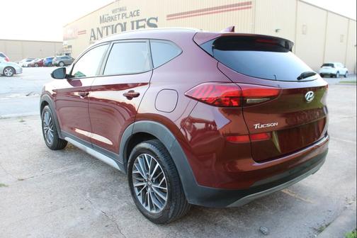Gemstone Red 2019 Hyundai TUCSON SE