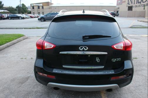 Black 2016 INFINITI QX50 Base