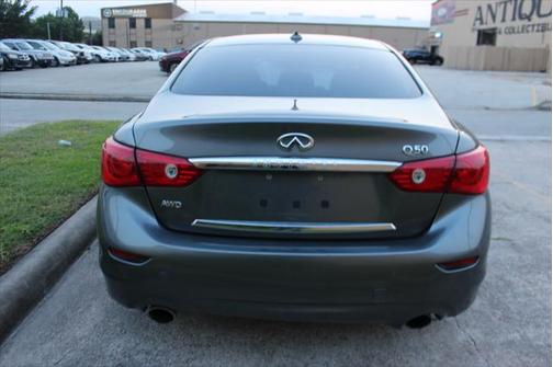2014 INFINITI Q50 Premium