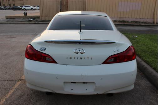 2012 INFINITI G37 Base