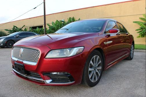 2018 Lincoln Continental Premiere