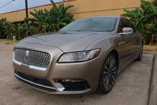 Beige 2018 Lincoln Continental Select