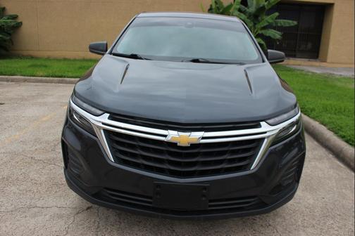 Iron Gray Metallic 2022 Chevrolet Equinox LS