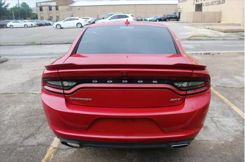 2017 Dodge Charger SXT