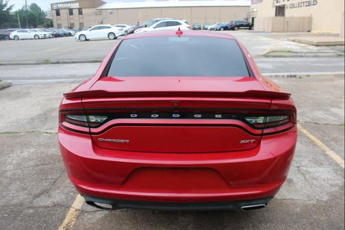 2017 Dodge Charger SXT