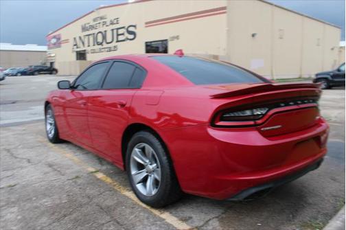 2017 Dodge Charger SXT