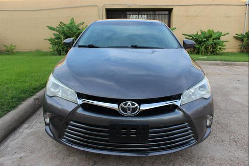 2017 Toyota Camry XLE