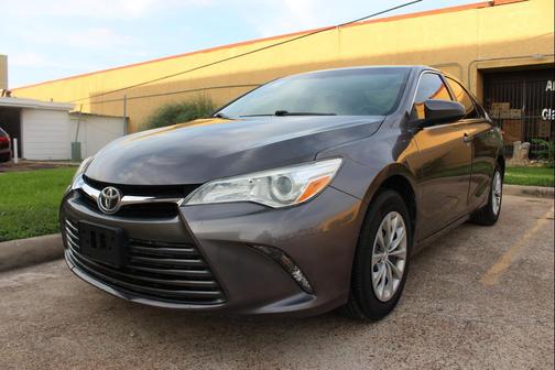 2017 Toyota Camry XLE