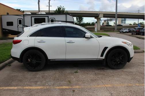 2013 INFINITI FX37 RWD 4dr