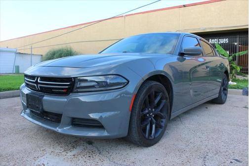 2017 Dodge Charger SE