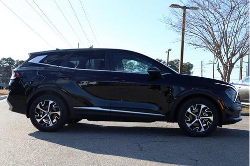 2024 Kia Sportage EX