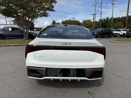 2026 Kia K5 EX