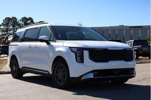 Snow White Pearl 2026 Kia Carnival SX