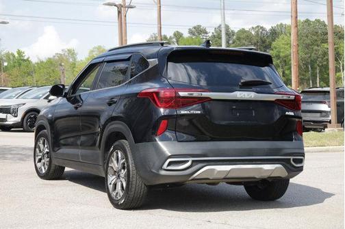 Cherry Black 2023 Kia Seltos EX