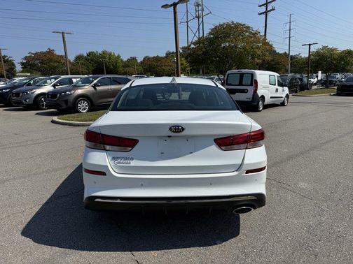 2019 Kia Optima LX