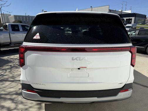 2025 Kia Carnival Hybrid EX