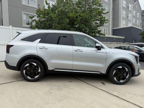 2025 Kia Sorento Hybrid EX