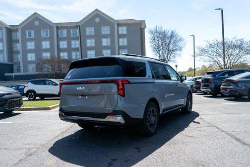 Ceramic Silver 2026 Kia Carnival Hybrid SX