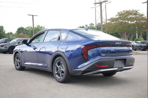 Deep Sea Blue 2026 Kia K4 LXS