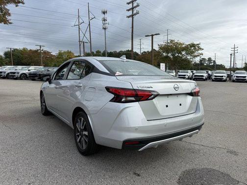 2024 Nissan Versa 1.6 SV