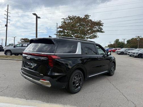 2026 Kia Carnival Hybrid SX