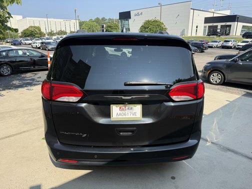 2018 Chrysler Pacifica Touring-L Plus