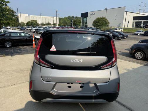 2025 Kia Soul LX