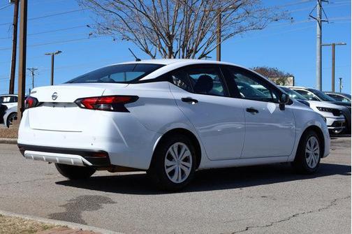 2020 Nissan Versa 1.6 S