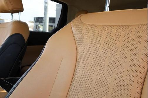 2022 Kia Carnival EX