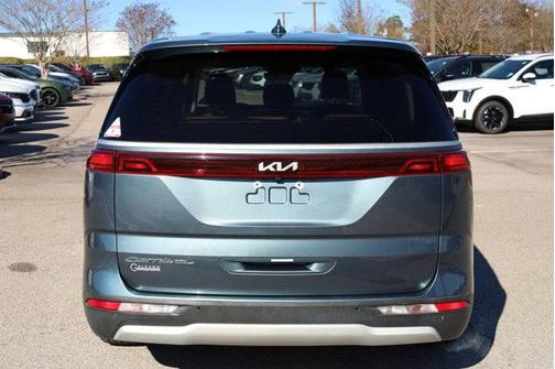 2022 Kia Carnival EX