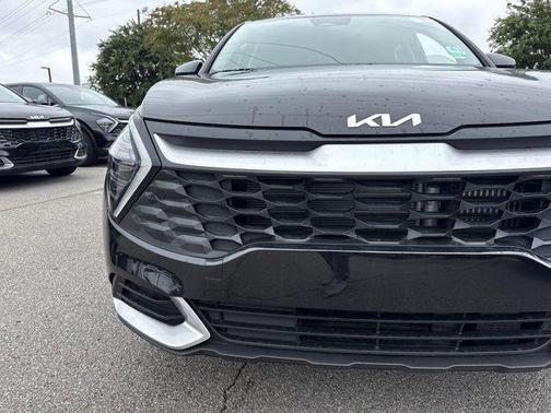 2025 Kia Sportage Hybrid LX