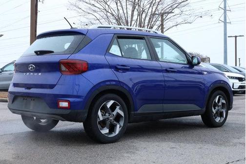 2023 Hyundai VENUE Limited