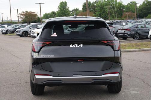 Ebony Black 2026 Kia Sportage LX