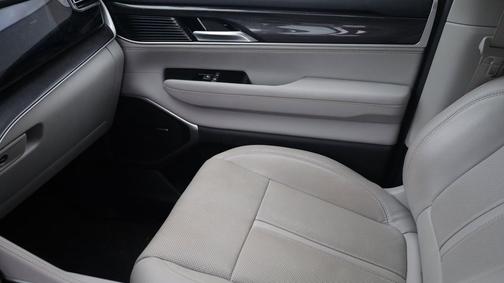 Bright White Clearcoat 2023 Jeep Wagoneer Series I 4x2