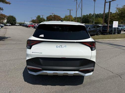 2025 Kia Sportage LX
