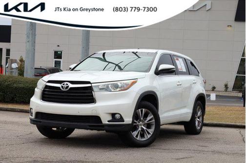 2015 Toyota Highlander LE