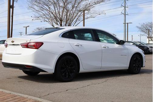 2021 Chevrolet Malibu FWD LT