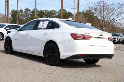 2021 Chevrolet Malibu FWD LT