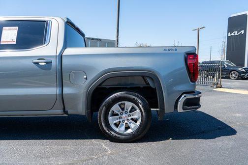 2024 GMC Sierra 1500 SLE